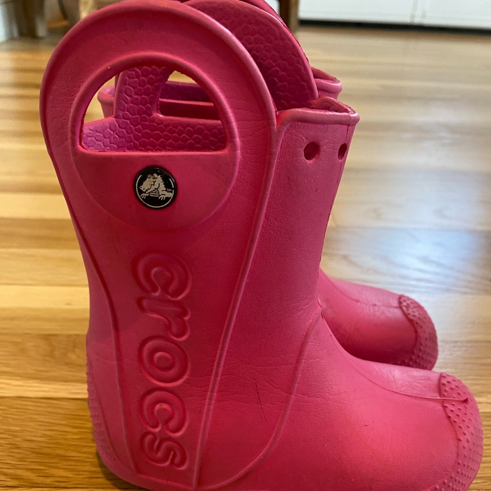 Girls Crocs Rain Boots Size 8